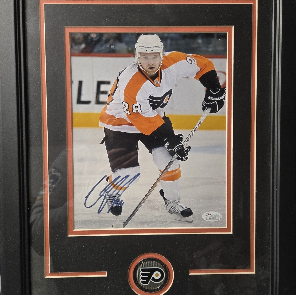Flyers Claude Giroux Autographed Picture